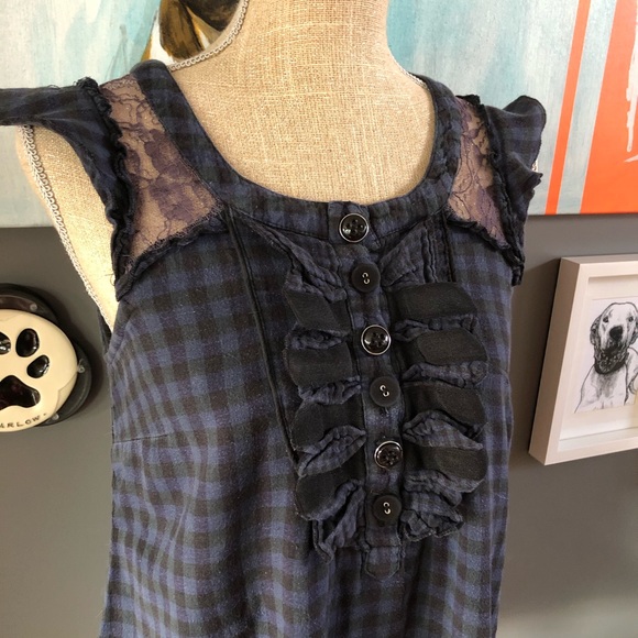 Plaid Ruffle & Lace Tank - Picture 2 of 6